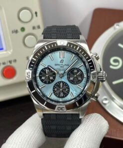Alternative view of Breitling Luxury Replica Watches Super Chronomat B01 Ice Blue Dial Rubber Strap 44mm