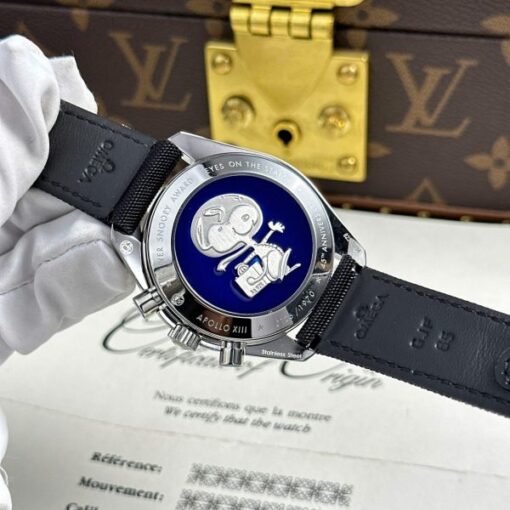 Omega Luxury Fake Watches Speedmaster Apollo 13 Silver Snoopy Manual Winding OM Factory 42mm - Image 10