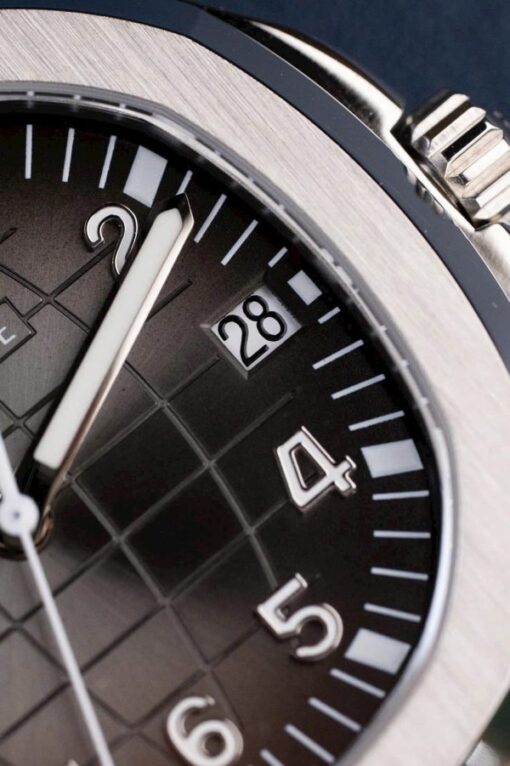 Patek Philippe Aquanaut 5167 Dial Gray Imitation Watches Rubber Strap 40mm - Image 5