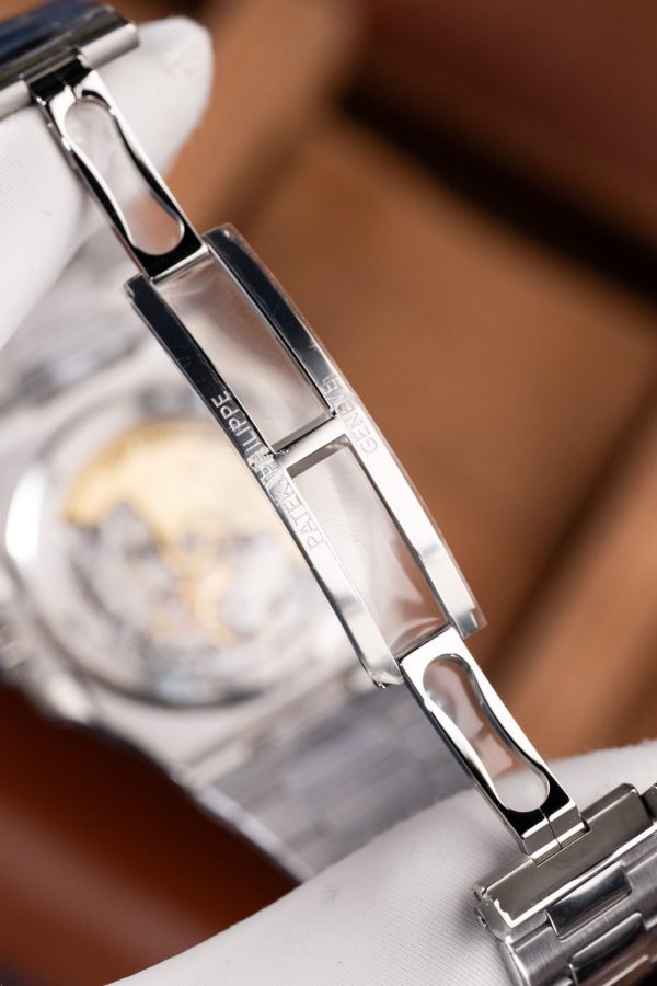 Patek Philippe Nautilus 5711 Tiffany Dial Metal Wire Imitation Watches BBF Factory 40mm - Image 12