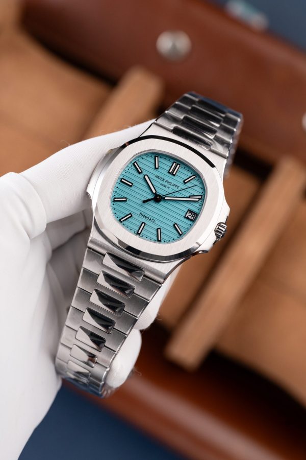 Patek Philippe Nautilus 5711 Tiffany Dial Metal Wire Imitation Watches BBF Factory 40mm - Image 3