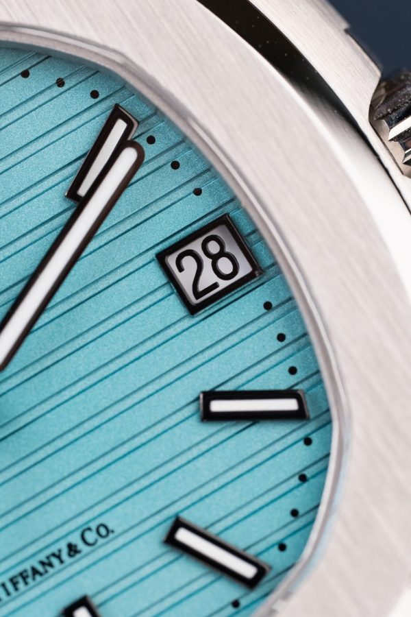 Patek Philippe Nautilus 5711 Tiffany Dial Metal Wire Imitation Watches BBF Factory 40mm - Image 6