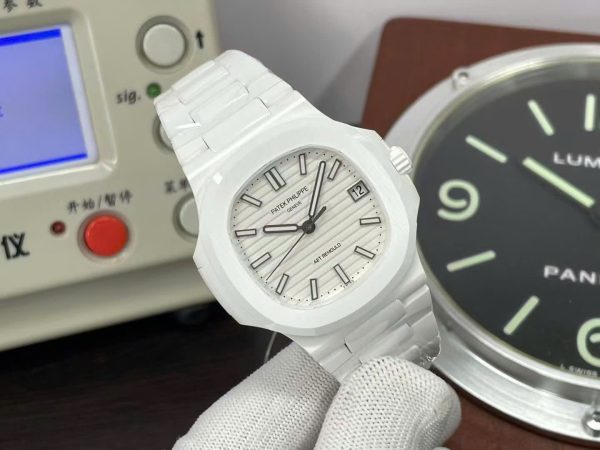 Patek Philippe Luxury Replica Watches Nautilus 5711 White Ceramic Best Quality 40mm - Image 3