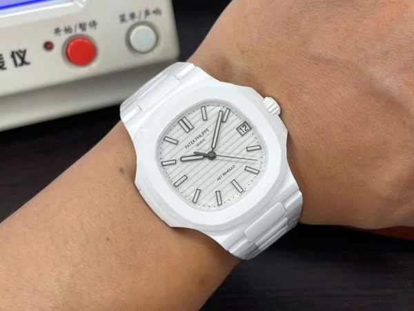 Patek Philippe Luxury Replica Watches Nautilus 5711 White Ceramic Best Quality 40mm - Image 10