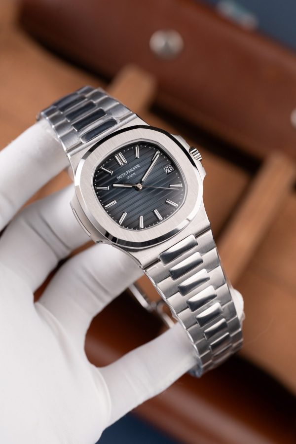 Patek Philippe Nautilus 5711 Replica Watches Blue Dial Metal Wire BBF Factory 40mm - Image 3