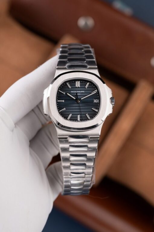 Patek Philippe Nautilus 5711 Replica Watches Blue Dial Metal Wire BBF Factory 40mm - Image 2