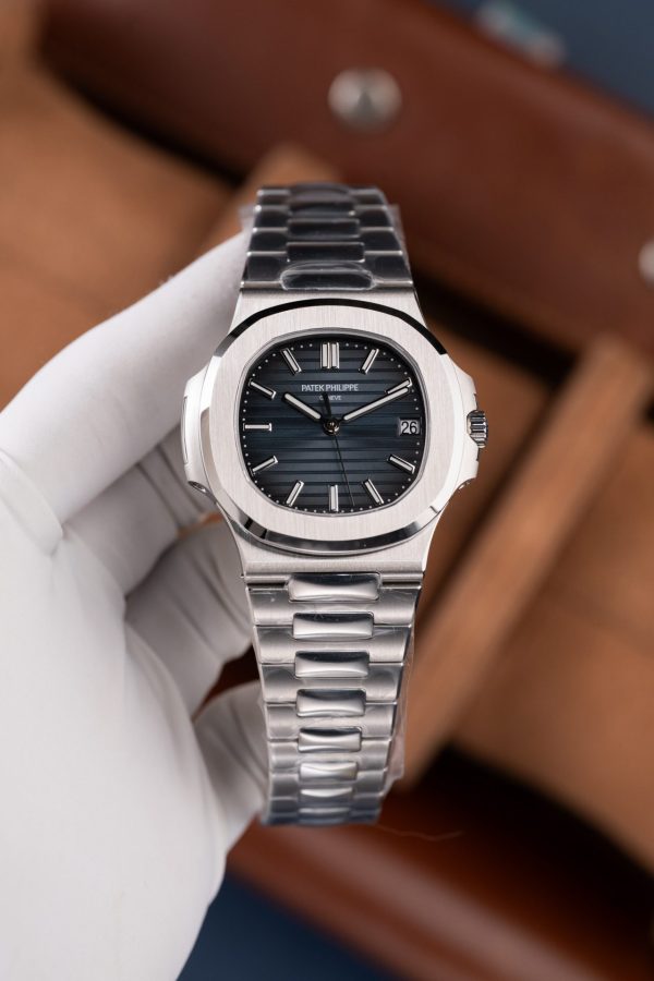 Patek Philippe Nautilus 5711 Replica Watches Blue Dial Metal Wire BBF Factory 40mm - Image 2