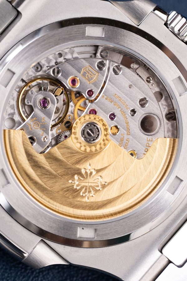 Patek Philippe Nautilus 5711 Replica Watches Blue Dial Metal Wire BBF Factory 40mm - Image 13