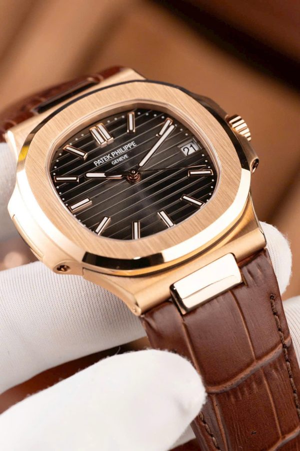 Patek Philippe Nautilus 5711R Best Fake Watches Gray Dial Leather Strap BBF Factory 40mm - Image 5