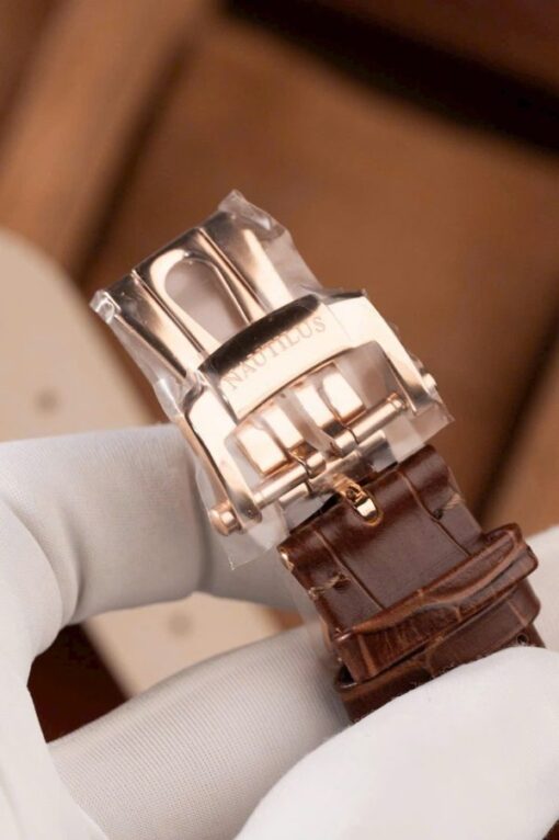 Patek Philippe Nautilus 5711R Best Fake Watches Gray Dial Leather Strap BBF Factory 40mm - Image 14