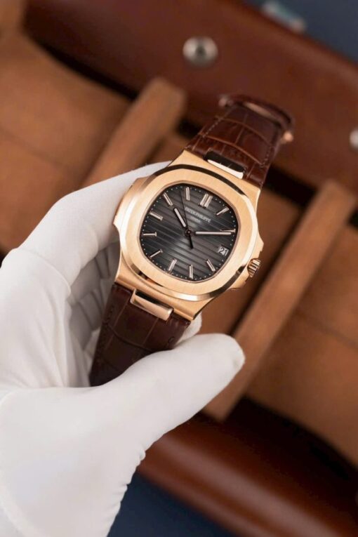 Patek Philippe Nautilus 5711R Best Fake Watches Gray Dial Leather Strap BBF Factory 40mm - Image 2