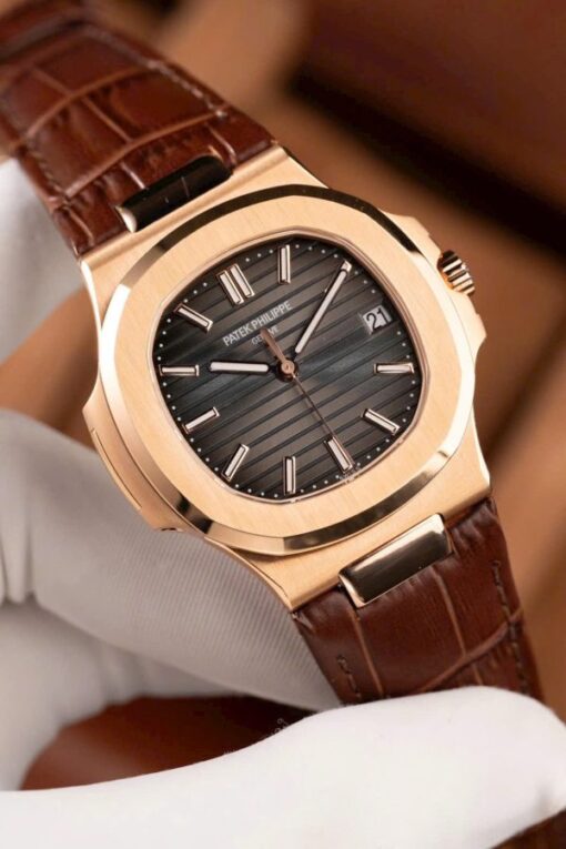 Patek Philippe Nautilus 5711R Best Fake Watches Gray Dial Leather Strap BBF Factory 40mm - Image 4