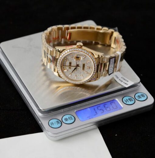 Rolex Day-Date Copies Watches 18K Gold Wrapped + Moissanite Diamonds QF Factory 36mm - Image 3