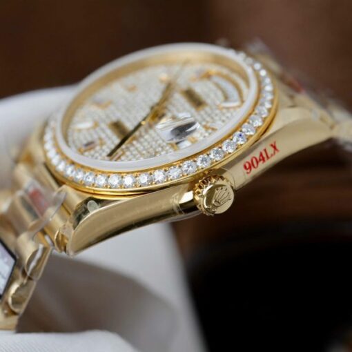 Rolex Day-Date Copies Watches 18K Gold Wrapped + Moissanite Diamonds QF Factory 36mm - Image 8