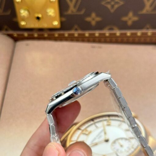 Rolex Land-Dweller 127336 Ice Blue Dial Honeycomb Pattern Replica Watches Diamonds CZ Baguette Custom 40mm - Image 8