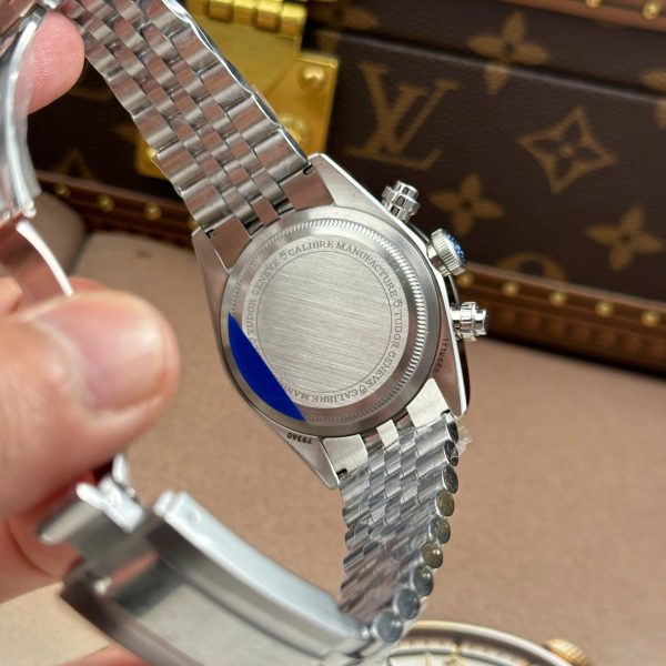 Tudor Black Bay Chronograph Replica Watches Blue Dial Metal Wire ZF Factory 41mm - Image 11