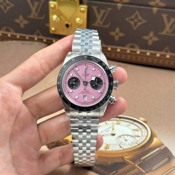 Tudor Black Bay Chronograph Copies Watches Pink Dial Metal Wire ZF Factory 41mm - Image 2