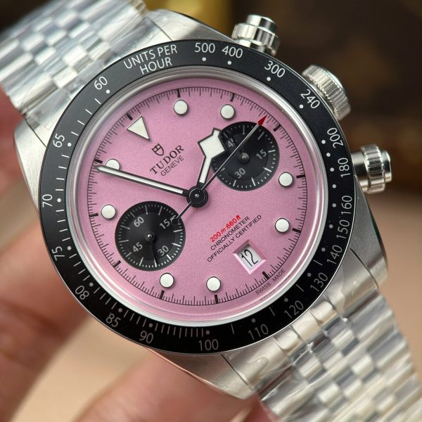 Tudor Black Bay Chronograph Copies Watches Pink Dial Metal Wire ZF Factory 41mm - Image 4