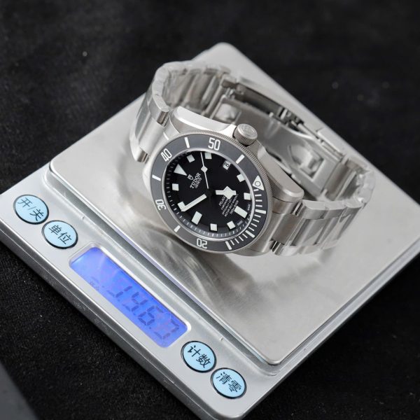 Tudor Pelagos 25600TN Imitation Watches Black Dial Automatic Movement VS Factory 42mm - Image 3