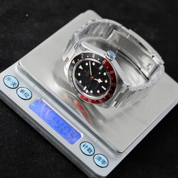Tudor Luxury Imitation Watches Black Bay GMT Men’s Black Dial Metal Strap ZF Factory 39mm - Image 5