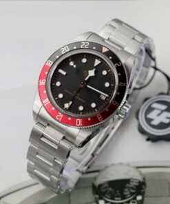 Tudor Luxury Imitation Watches Black Bay GMT Men’s Black Dial Metal Strap ZF Factory 39mm