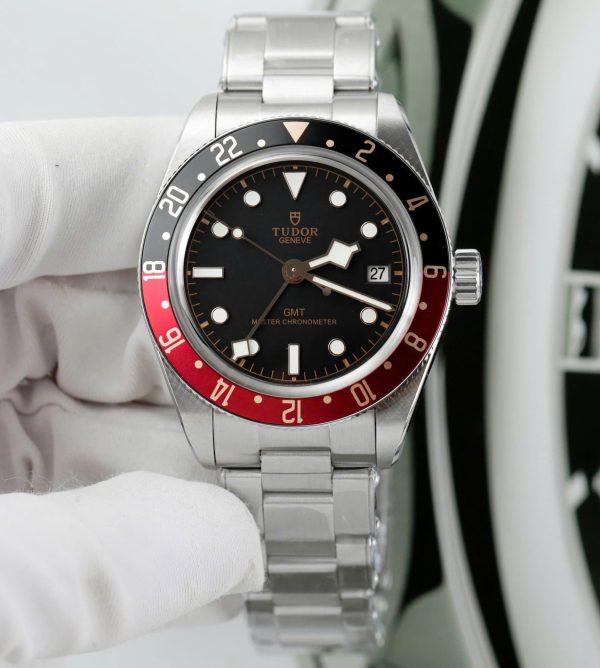 Tudor Luxury Imitation Watches Black Bay GMT Men’s Black Dial Metal Strap ZF Factory 39mm - Image 3