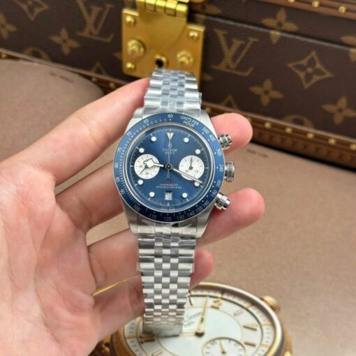 Tudor Black Bay Chronograph Replica Watches Blue Dial Metal Wire ZF Factory 41mm - Image 2