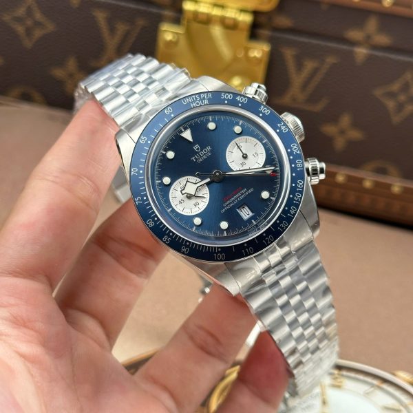 Tudor Black Bay Chronograph Replica Watches Blue Dial Metal Wire ZF Factory 41mm - Image 3