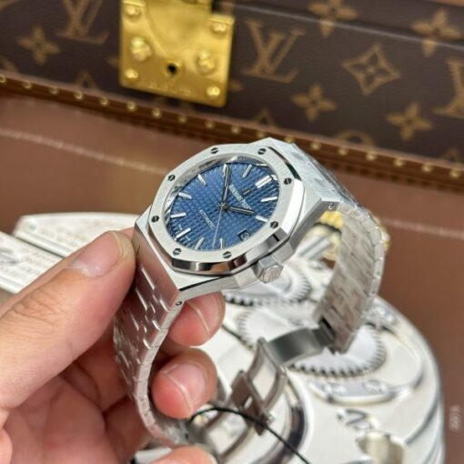 Audemars Piguet Royal Oak 15450 Replica Watches Blue Dial Automatic Movement ZF Factory 37mm - Image 10