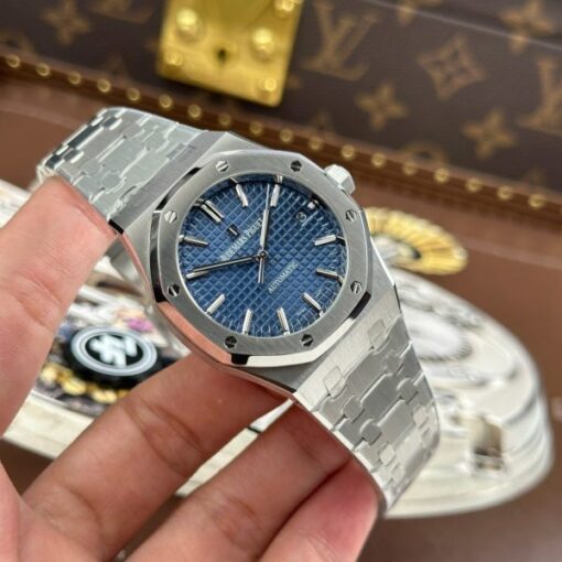 Audemars Piguet Royal Oak 15450 Replica Watches Blue Dial Automatic Movement ZF Factory 37mm - Image 3