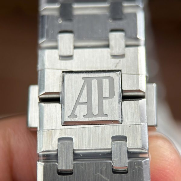 Audemars Piguet Royal Oak 15450 Imitation Watches Gray Dial Automatic Movement ZF Factory 37mm - Image 16