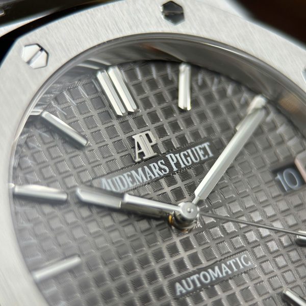 Audemars Piguet Royal Oak 15450 Imitation Watches Gray Dial Automatic Movement ZF Factory 37mm - Image 9