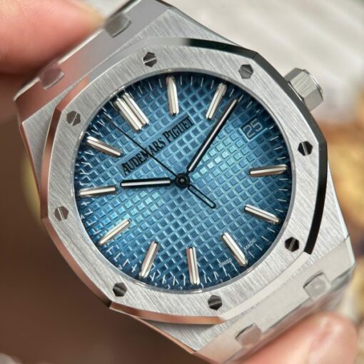 Audemars Piguet Royal Oak 15510BC Replica Watches Ice Blue Automatic Movement ZF Factory 41mm - Image 4