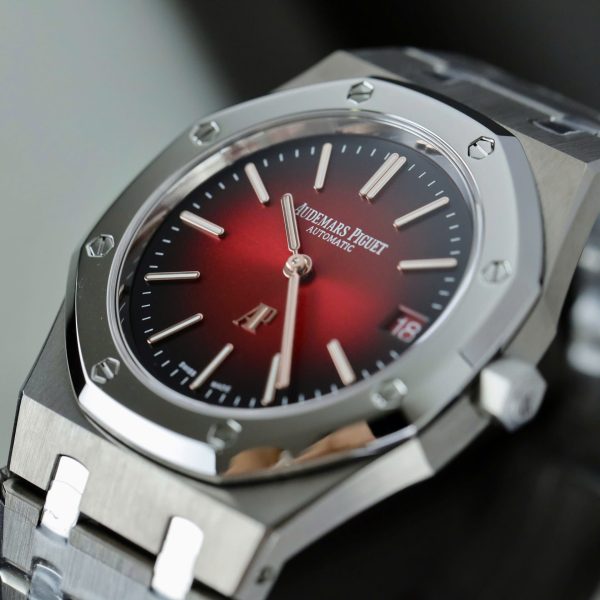 Audemars Piguet Royal Oak Extra-thin Jumbo 16202 Replica Watches Smoked Burgundy Dial ZF Factory 39mm - Image 6