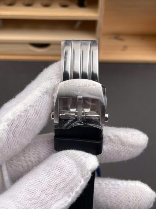 Breitling Chronomat P32398101C1S1 Replica Watches Gray Dial Rubber Strap 40mm - Image 9