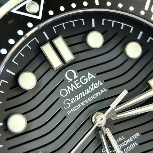 Omega Seamaster 300M Imitation Watches Black Dial Automatic Movement VS Factory 42mm - Image 5