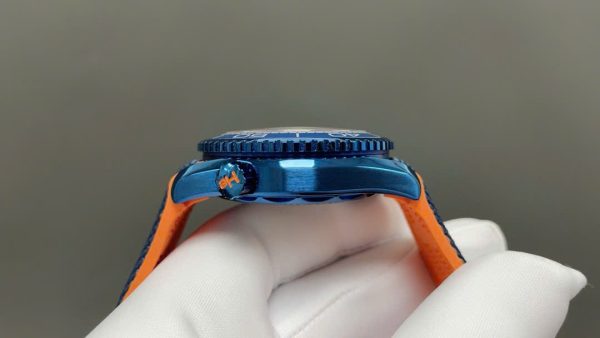 Omega Seamaster Planet Ocean Replica Watches Blue Dial Rubber Strap VS Factory 45.5mm - Image 6