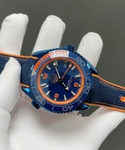 Alternative view of Omega Seamaster Planet Ocean Replica Watches Blue Dial Rubber Strap VS Factory 45.5mm