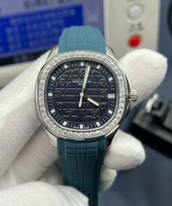 Patek Philippe Aquanaut 5268G Imitation Watches Charcoal Blue Dial Rubber Strap PPF Factory 38,8mm