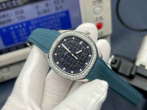 Patek Philippe Aquanaut 5268G Imitation Watches Charcoal Blue Dial Rubber Strap PPF Factory 38,8mm - Image 3