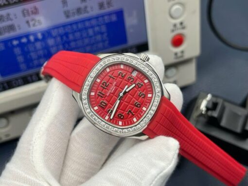 Patek Philippe Aquanaut 5268G Knock Off Watches Red Dial Rubber Strap PPF Factory 38,8mm - Image 4