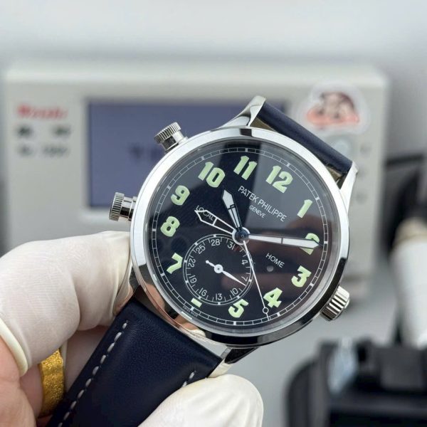 Patek Philippe Replica Watches Calatrava Pilot Travel Time 5524G Blue Dial Leather Strap 42mm - Image 4
