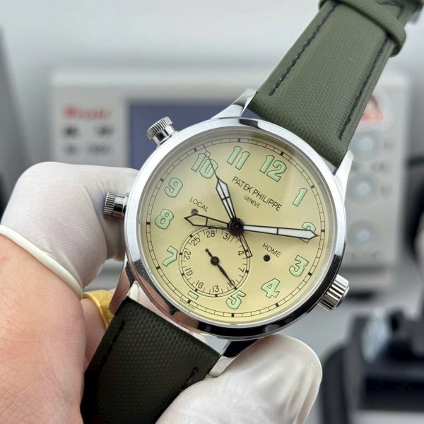 Patek Philippe Calatrava Pilot Travel Time 5524G Luxury Imitation Watches 42mm - Image 3