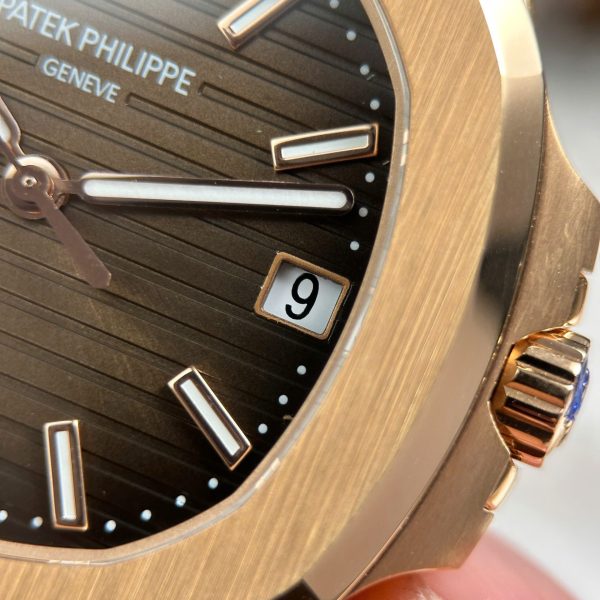 Patek Philippe Nautilus 5711 Rose Gold Replica Watches Brown Dial Metal Wire BBF Factory 40mm - Image 6