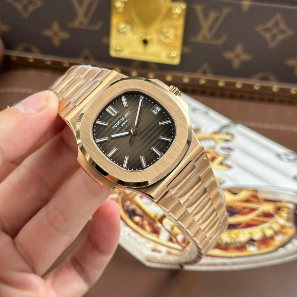Patek Philippe Nautilus 5711 Rose Gold Replica Watches Brown Dial Metal Wire BBF Factory 40mm - Image 3