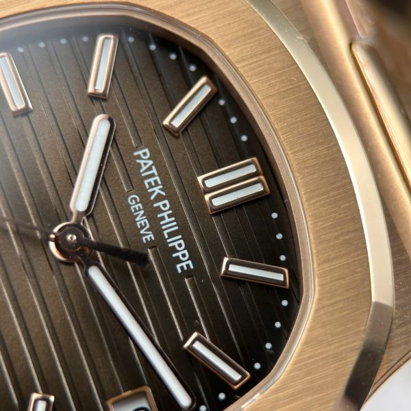 Patek Philippe Nautilus 5711 Rose Gold Replica Watches Brown Dial Metal Wire BBF Factory 40mm - Image 5