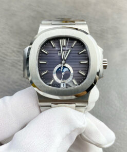 Patek Philippe Luxury Imitation Watches Nautilus 5726 Automatic Movement 40.5mm