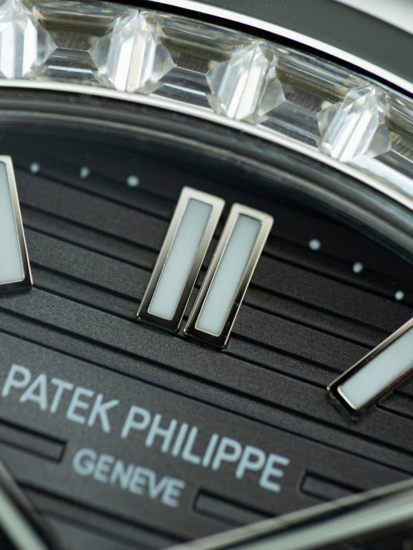 Patek Philippe Nautilus 5740 Knock Off Watches Gray Dial Automatic Movement Leather Strap 40mm - Image 5