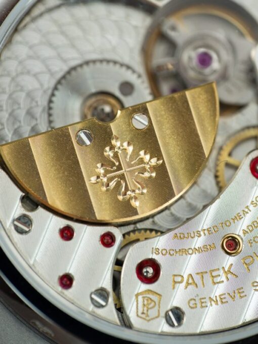 Patek Philippe Nautilus 5740 Replica Watches White Dial Automatic Movement 40mm - Image 12
