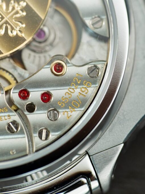 Patek Philippe Nautilus 5740 Replica Watches White Dial Automatic Movement 40mm - Image 15